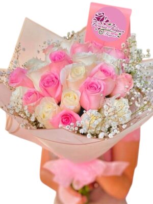Hermoso ramo de 24 rosas