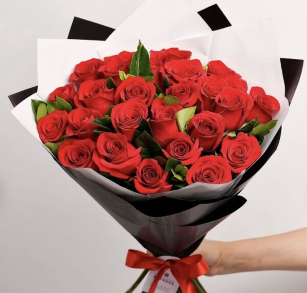 Bauquel 24 rosas rojas