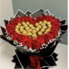 Ramo buchón de 30 rosas rojas con 38 chocolates Ferrero