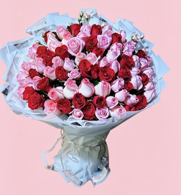 screenshot-25 Arreglo con 50 rosas de 2 colores