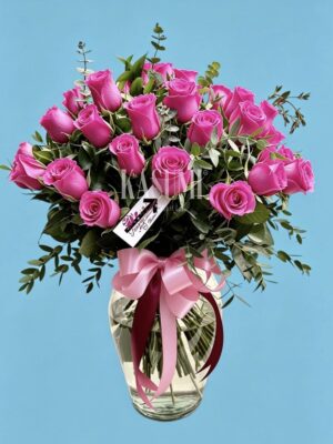 Jarrón de 25 rosas rosadas