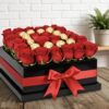 Caja de rosas con chocolate