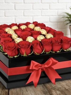 Caja de rosas con chocolate