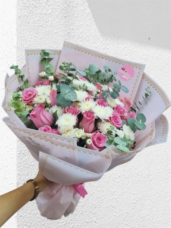 Ramo de 24 rosas rosadas