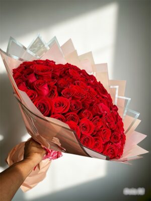 Ramo de 100 rosas rojas